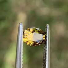1.09ct Golden Yellow Sapphire, Oval