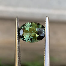3.34ct Green Sapphire, Oval