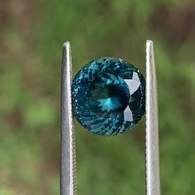 5.3ct Teal Sapphire, Round