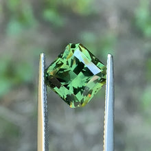 5.93ct Green Sapphire, Radiant