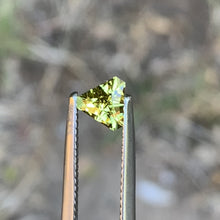 0.8ct Yellow Sapphire, Trillion