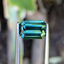 3.98ct Green Sapphire, Emerald Shape