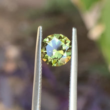 1.95ct Green Sapphire, Round