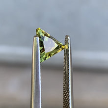 1.44ct Parti Sapphire, Blocky Trillion