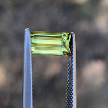 2.52ct Yellow Green Parti Sapphire, Baguette Shape