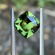 3.77ct Chartreuse Sapphire, Cushion