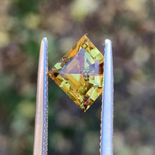 2.62ct Golden Yellow Sapphire, Freeform
