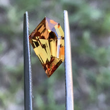 3.96ct Orange Sapphire, Freeform