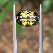 4.17ct Yellow Green Sapphire, Oval