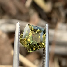 2.46ct Parti Sapphire, Pentagon