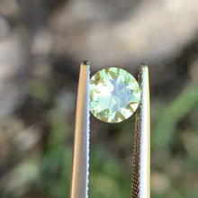 1.02ct Green Sapphire, Round
