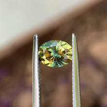 1.69ct Yellow/Green Sapphire, Oval